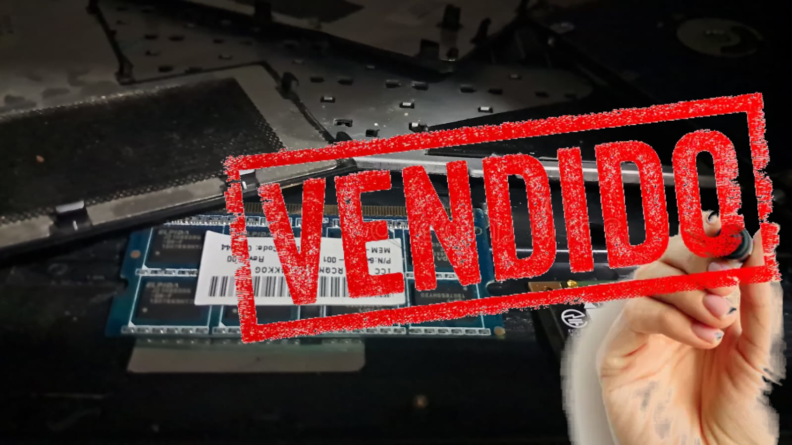"Memoria RAM Laptop 4GB DDR3 1600MHz PC3-12800S – Funcional y Lista para Instalar".