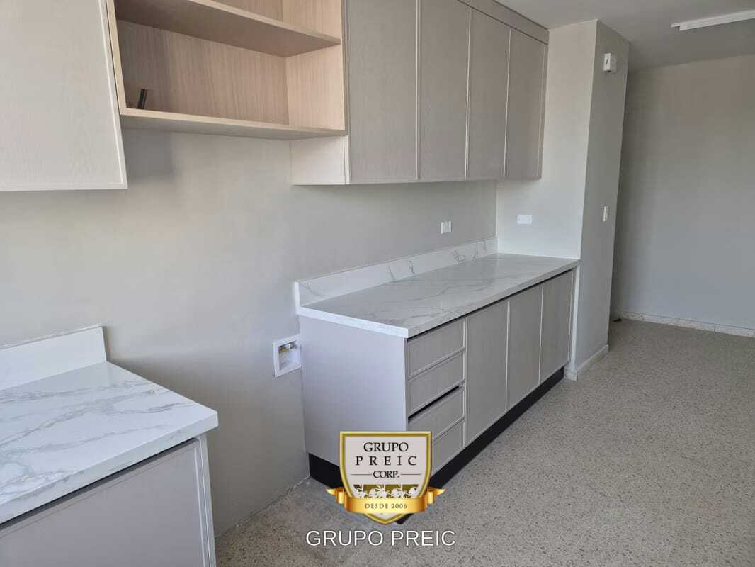 APARTAMENTO EN ALQUILER MARBELLA PH BELLA VISTA PLAZA VACIO AC